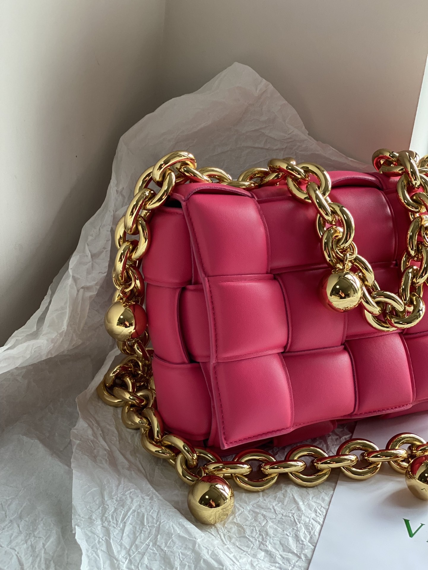 보테가베네타 숄더백