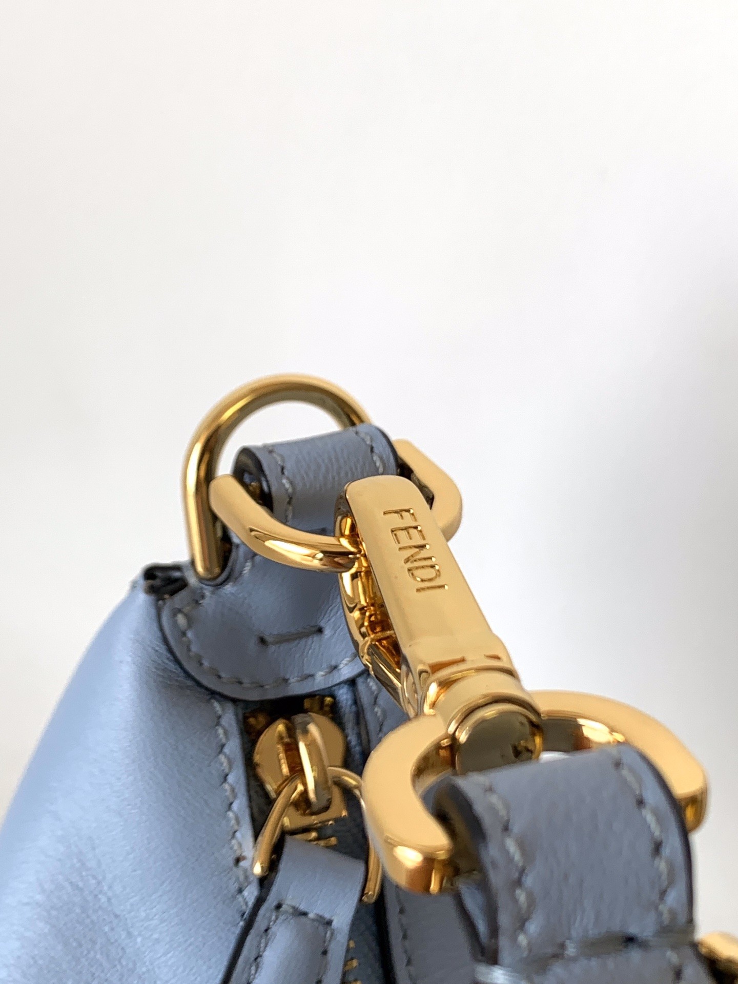 펜디 FENDI graphy 그라피 나노 호보 백