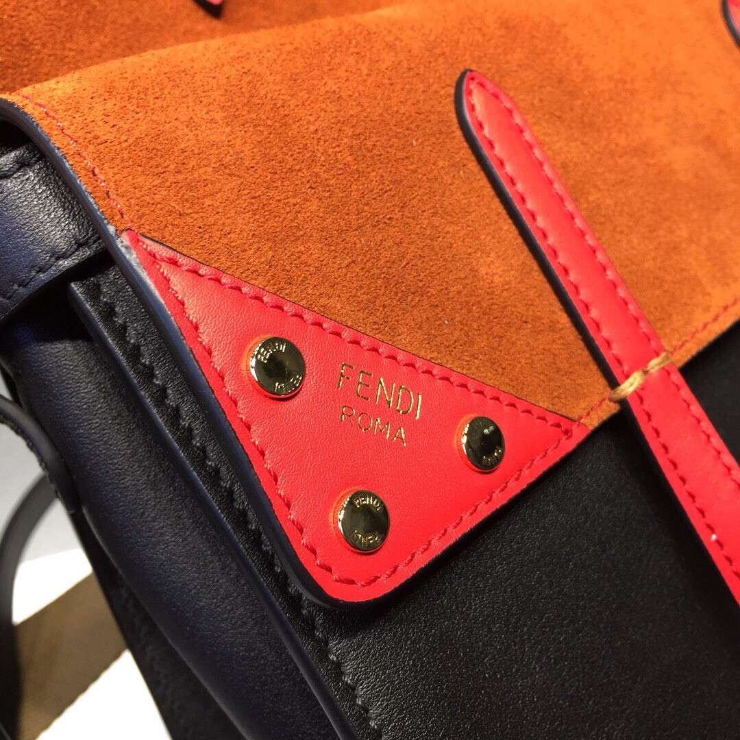 펜디 FENDI 스트랩 토트 백