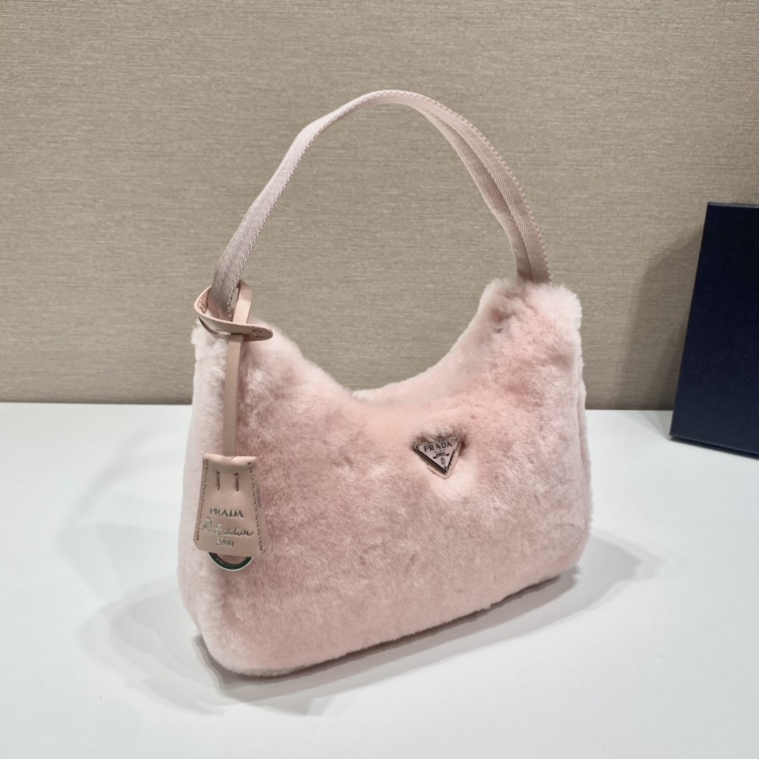 프라다 리에디션 호보백