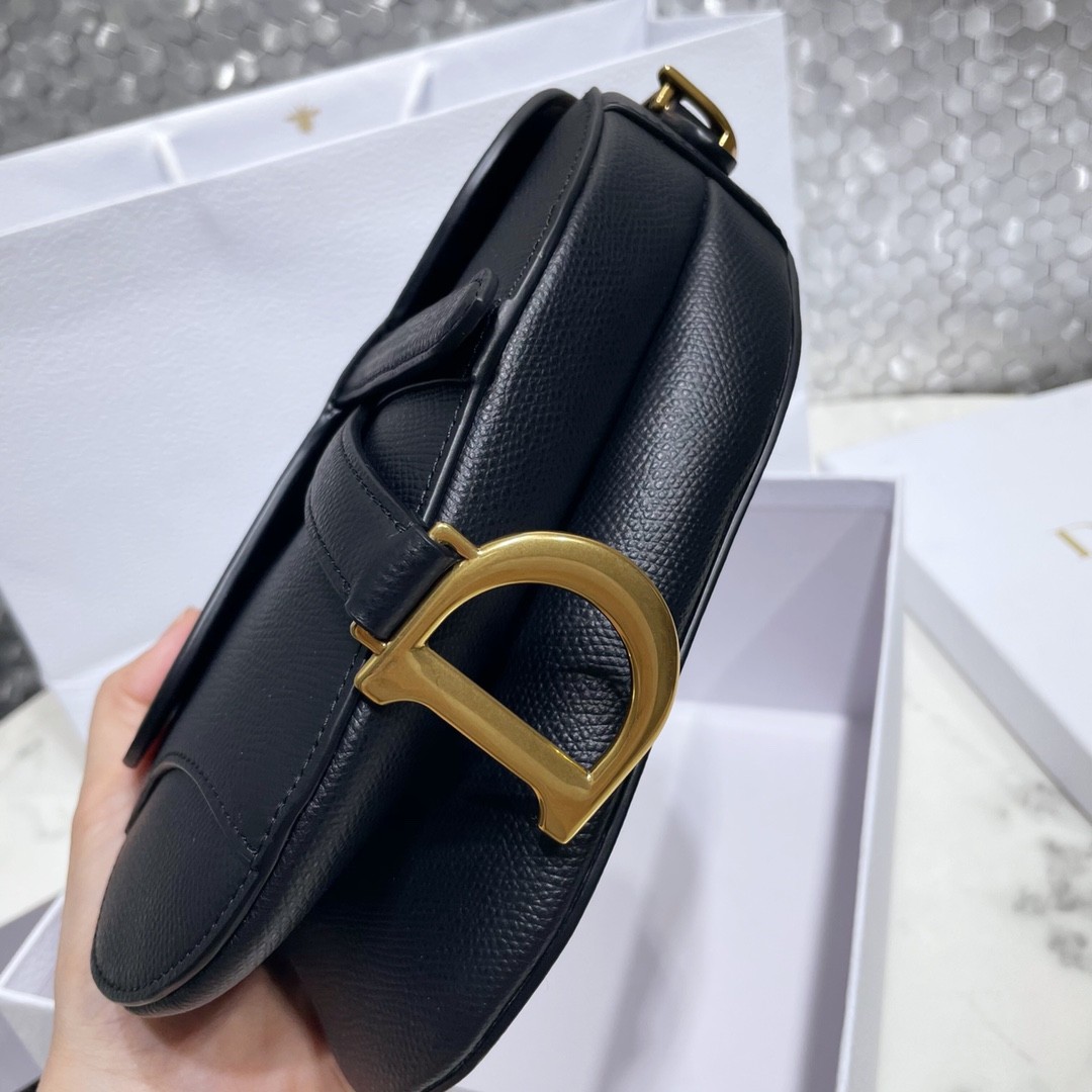 디올 새들백 미니 (블랙)