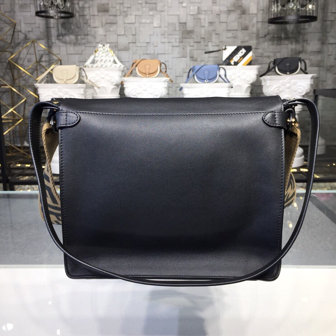 펜디 FENDI 스트랩 토트 백