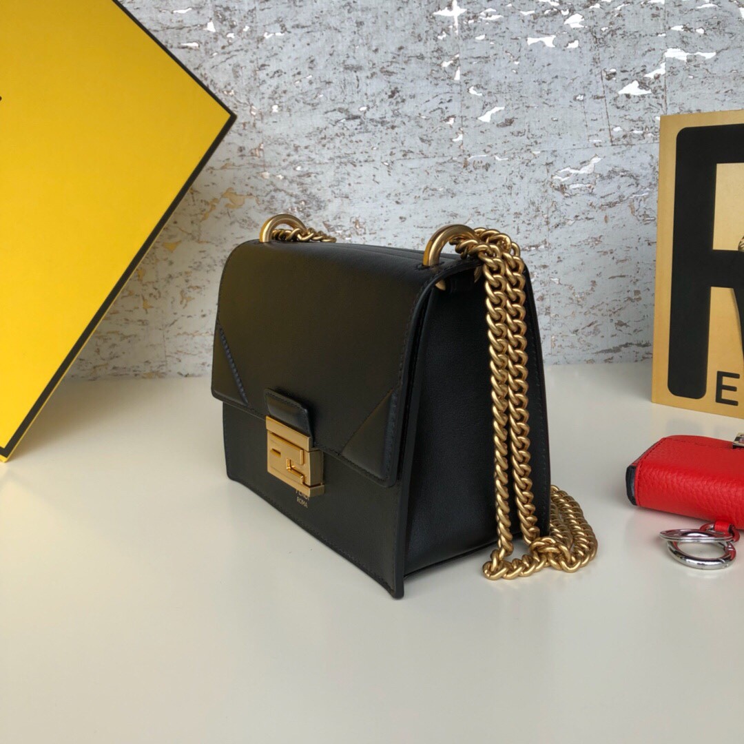 펜디 FENDI 캔 유 숄더 백