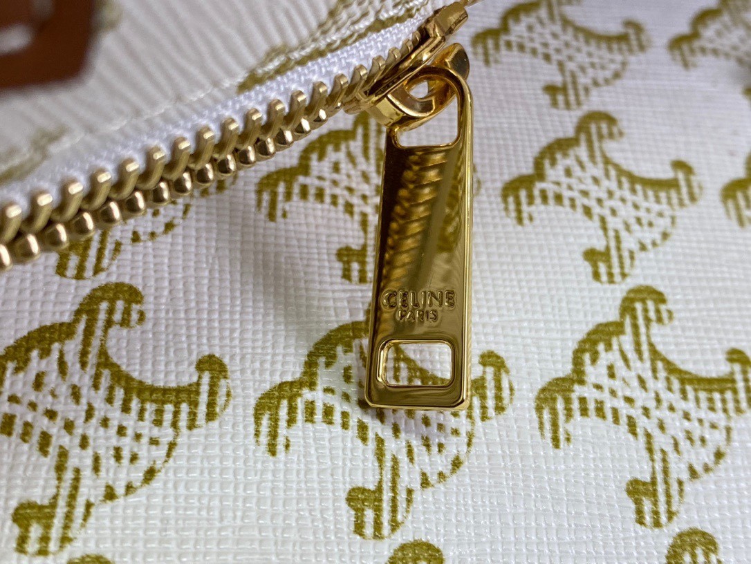 [CELINE-셀린느]  스몰 버티컬 카바스 - CELINE 프린트 트리옹프 캔버스 & 카프스킨  화이트 [백경]