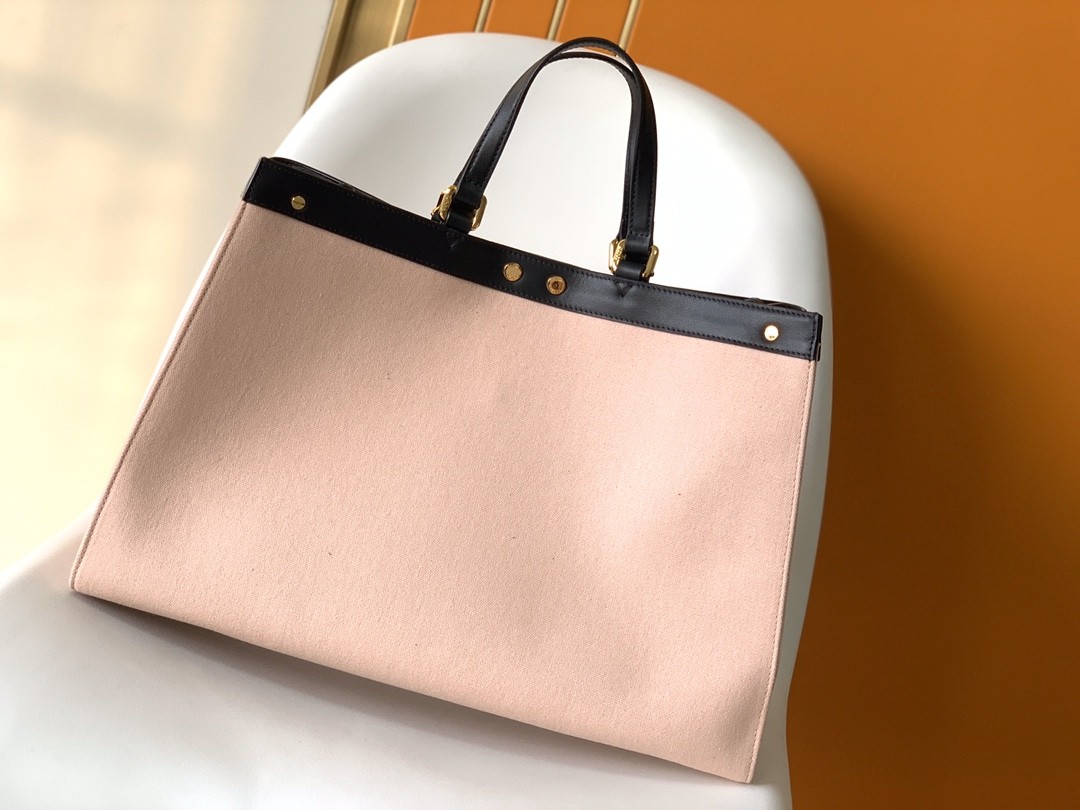 펜디 FENDI peekaboo X-tote 피카부 토트 백