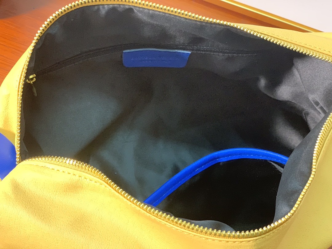 보테가베네타 토트백