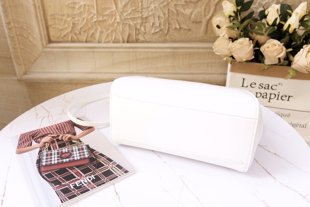 펜디 FENDI 피카부 토트 백