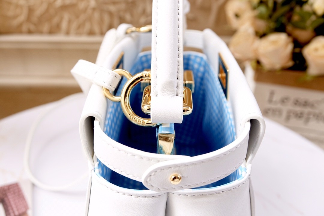 펜디 FENDI 피카부 토트 백