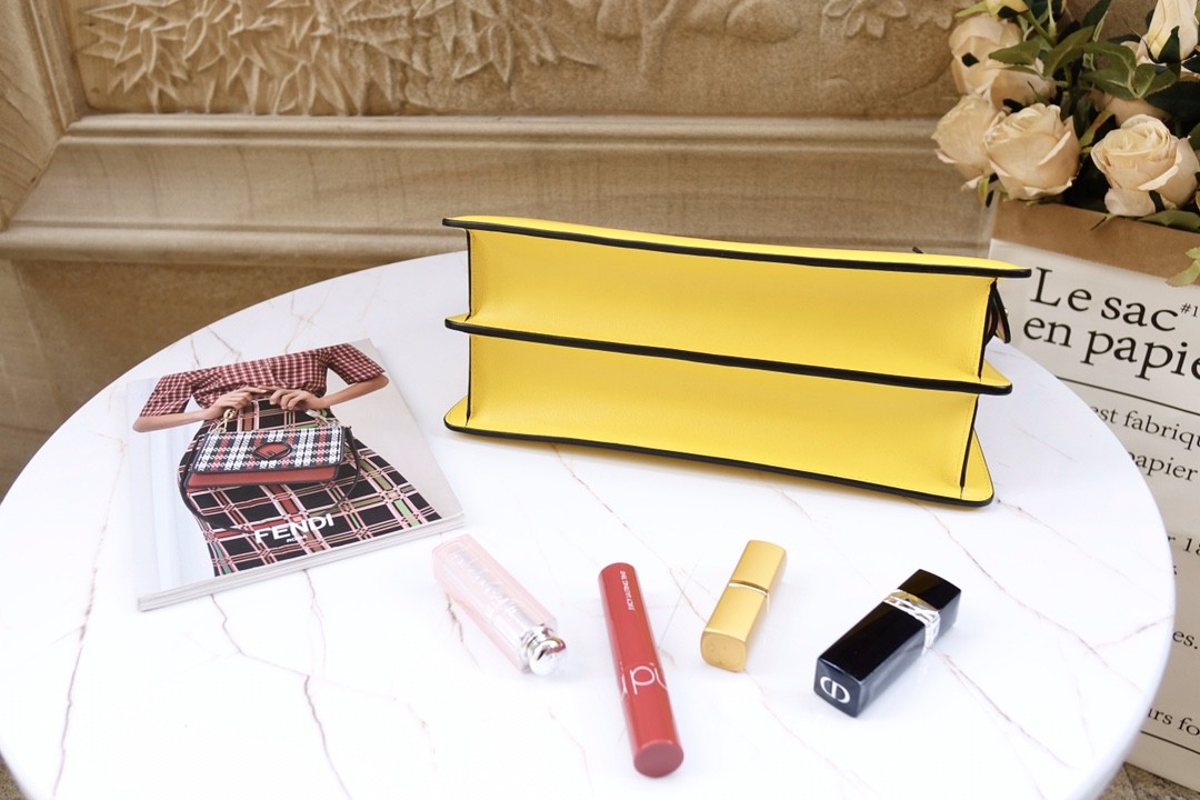 펜디 피카부 토트백