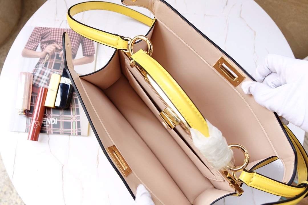 펜디 피카부 토트백