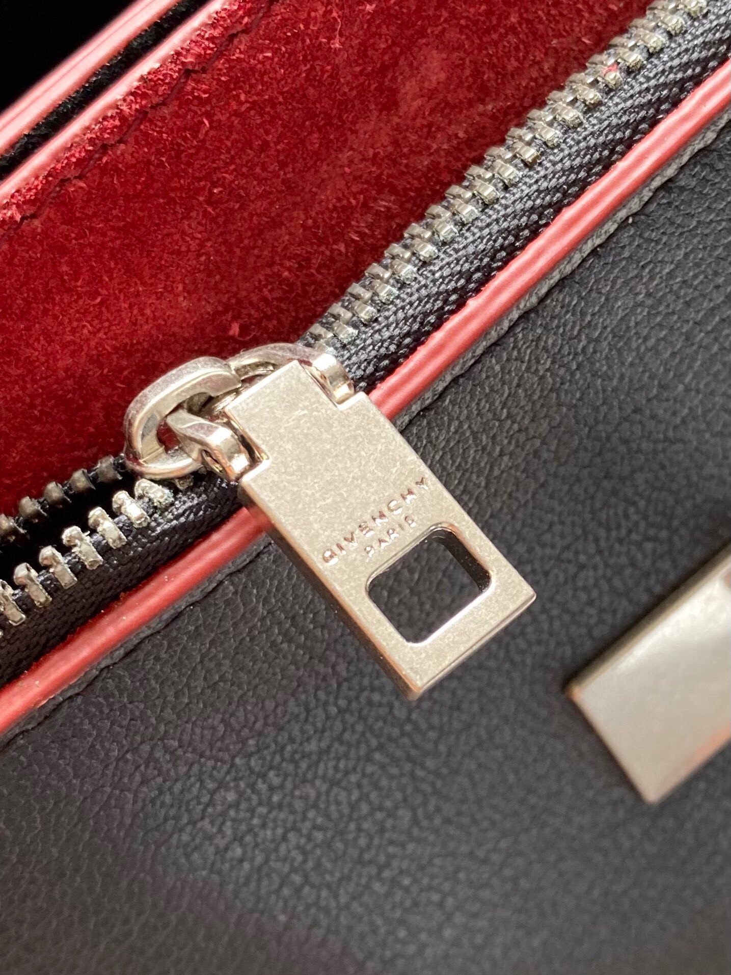 지방시 GIVENCHY 여성 숄더 백