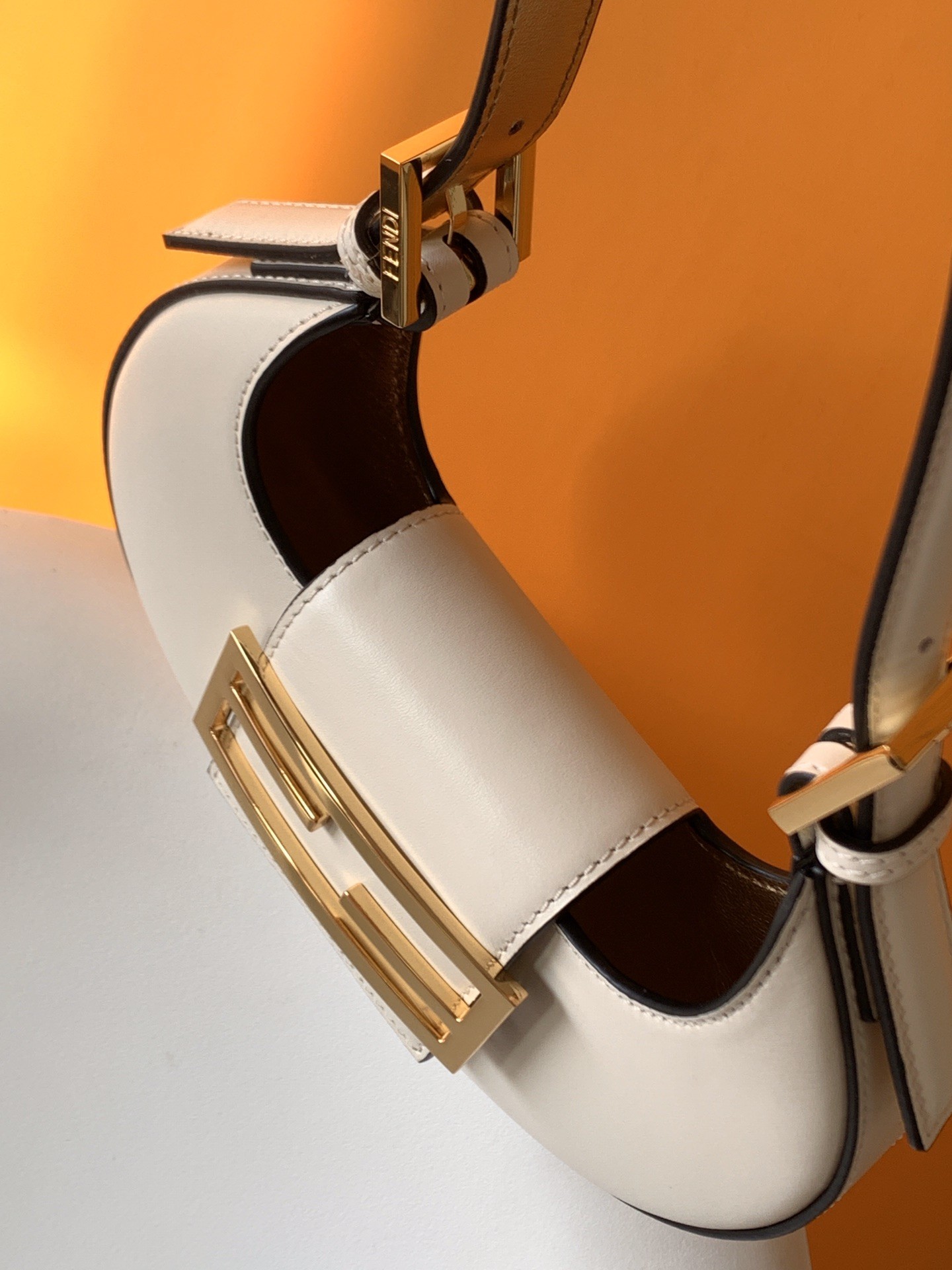 펜디 FENDI 쿠키 미니 호보 백