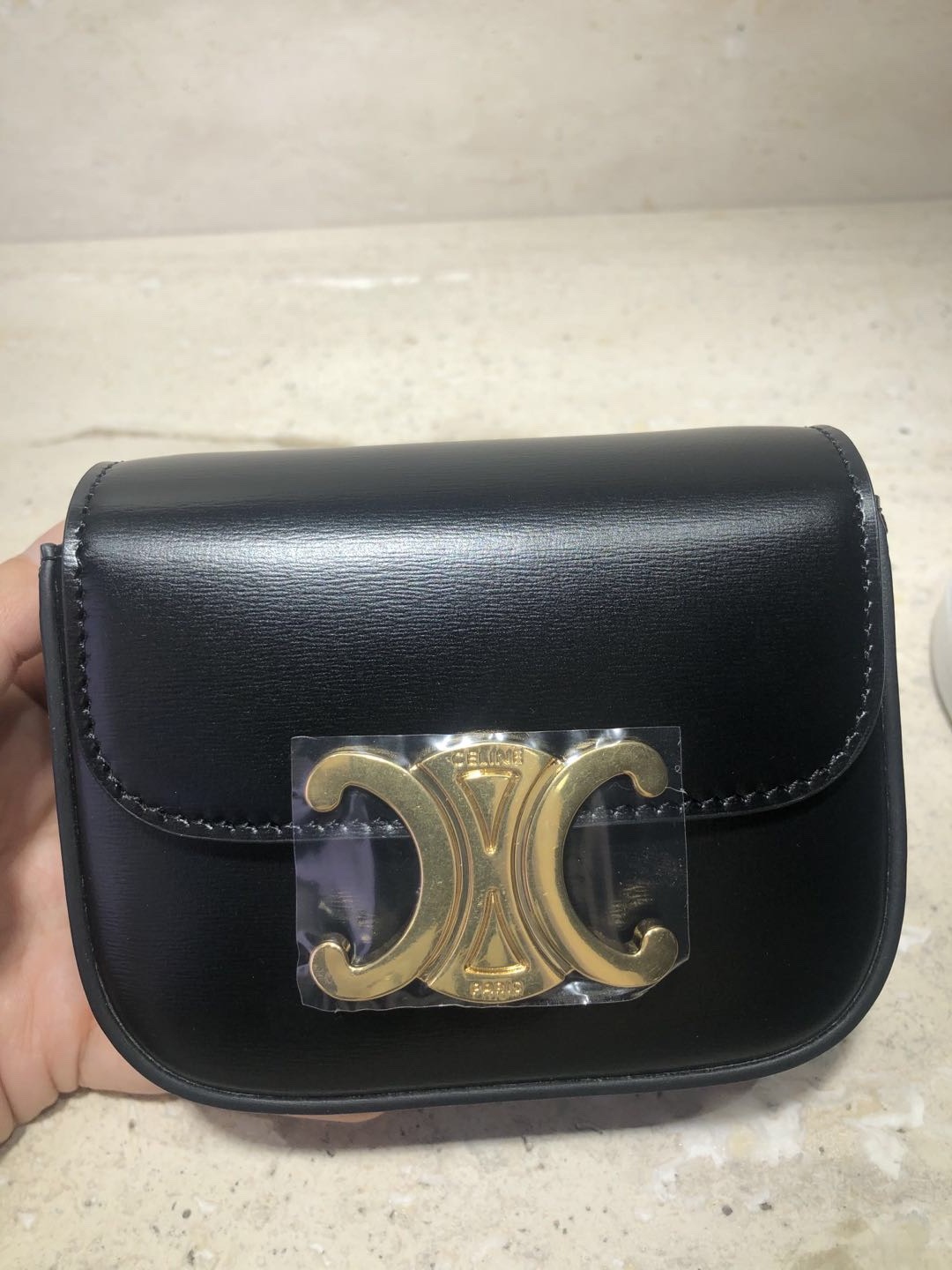 [CELINE-셀린느]  미니 클로드 - 샤이니 카프스킨 블랙