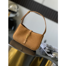 세인트로랑 스무스 스웨이드 LE 5A7 스몰 호보백 (브라운)