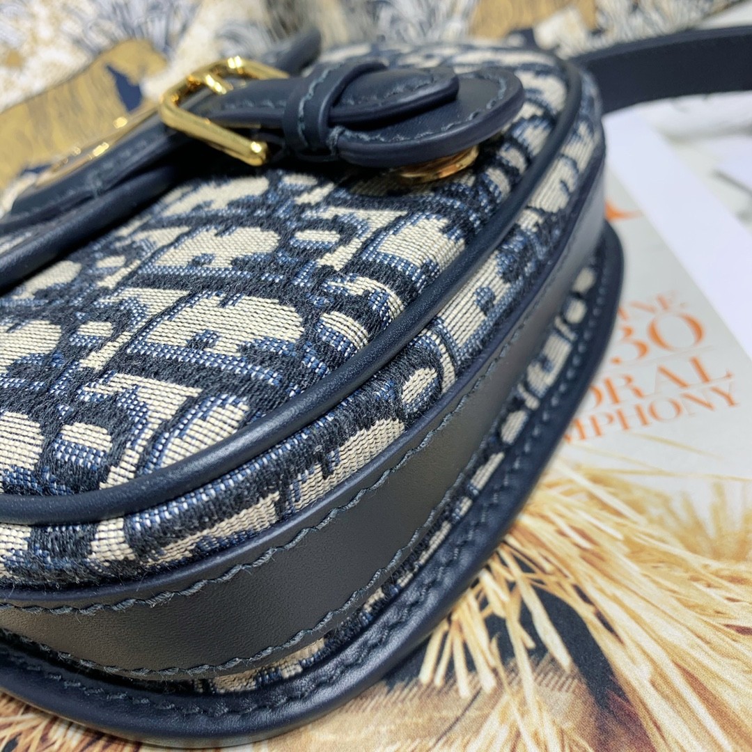 디올 BOBBY 백 오블리크 스몰 (네이비)