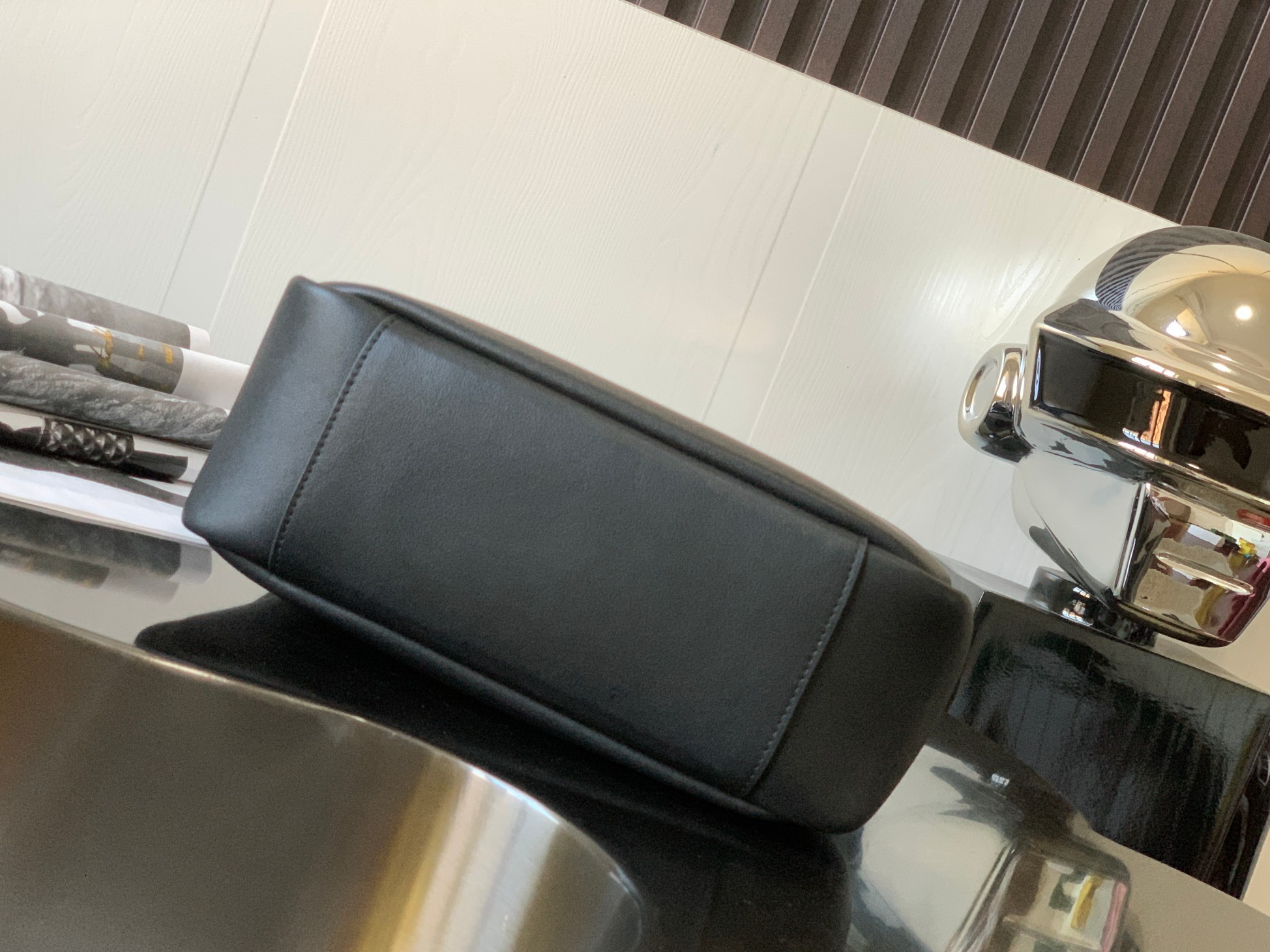 세인트로랑 블렉 래더 여성 호보백