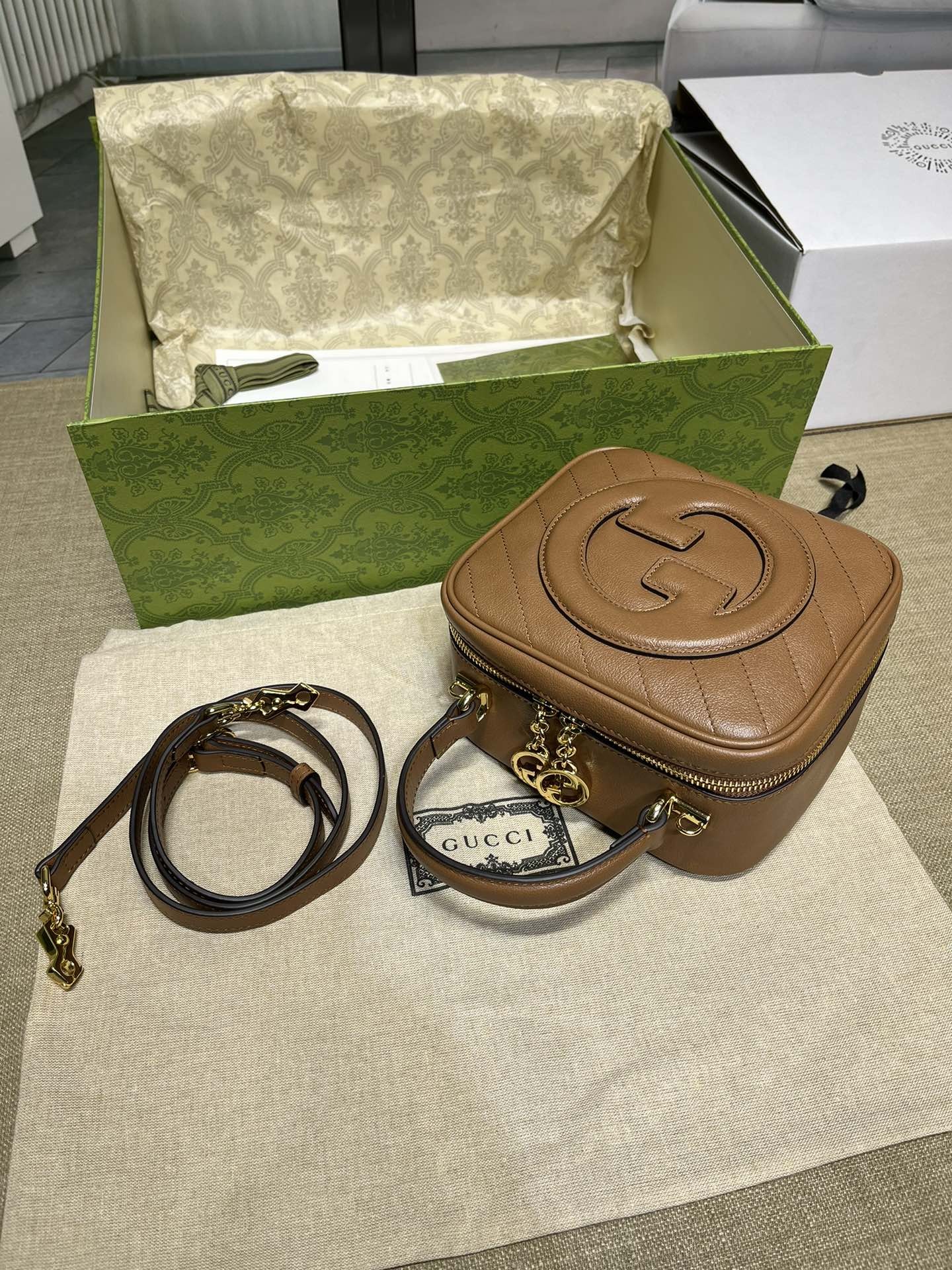 [GUCCI-구찌] 구찌 블론디 탑 핸들백