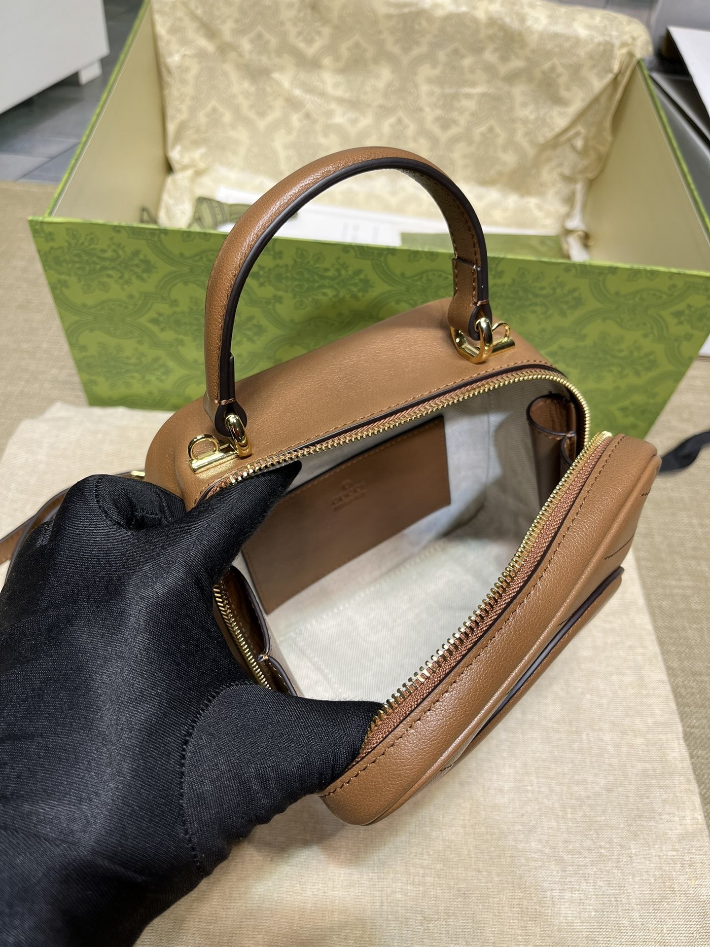 [GUCCI-구찌] 구찌 블론디 탑 핸들백