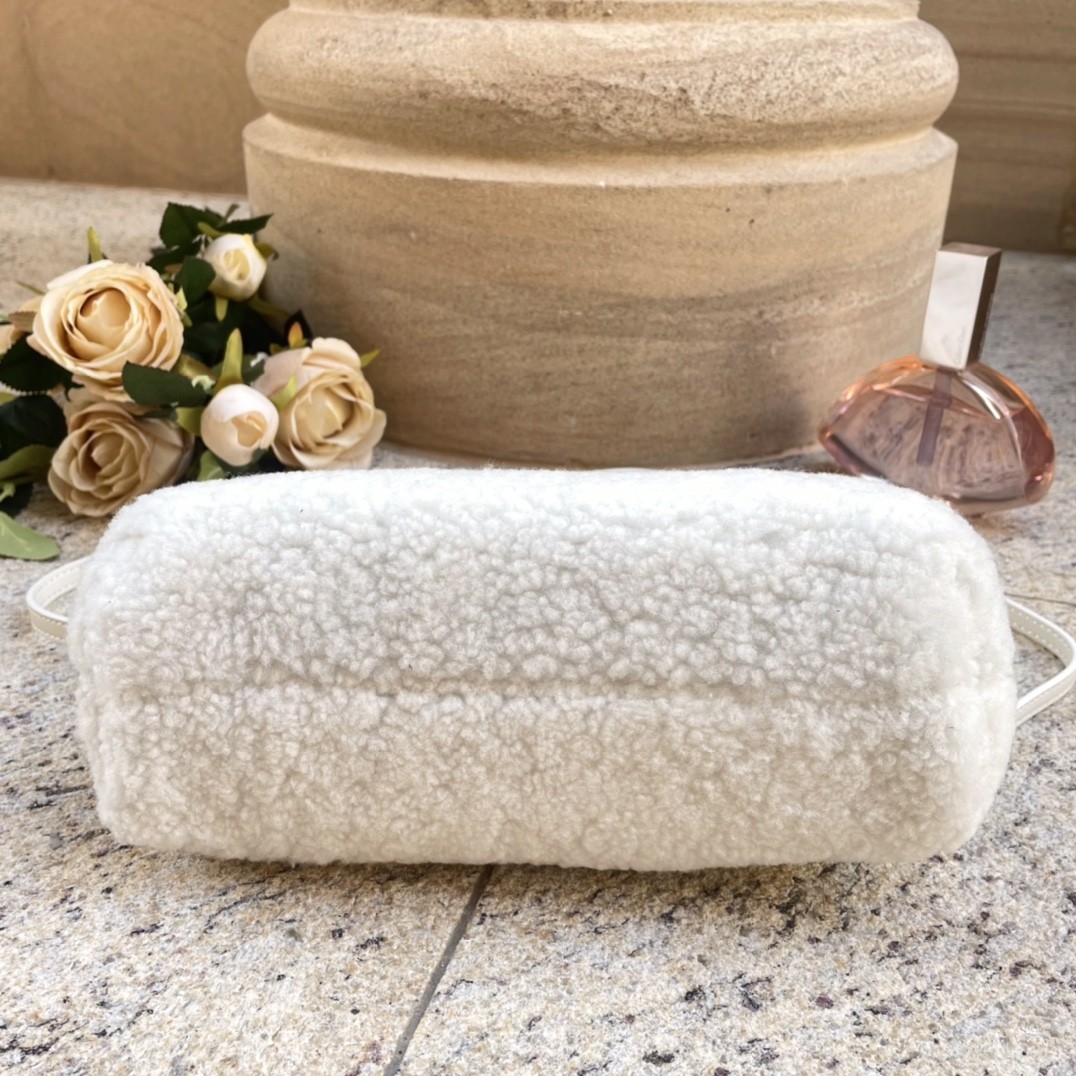 펜디 퍼스트 스몰 숄더백