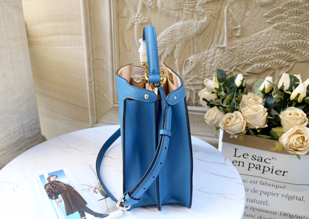 펜디 FENDI 피카부 아이씨유 토트 백