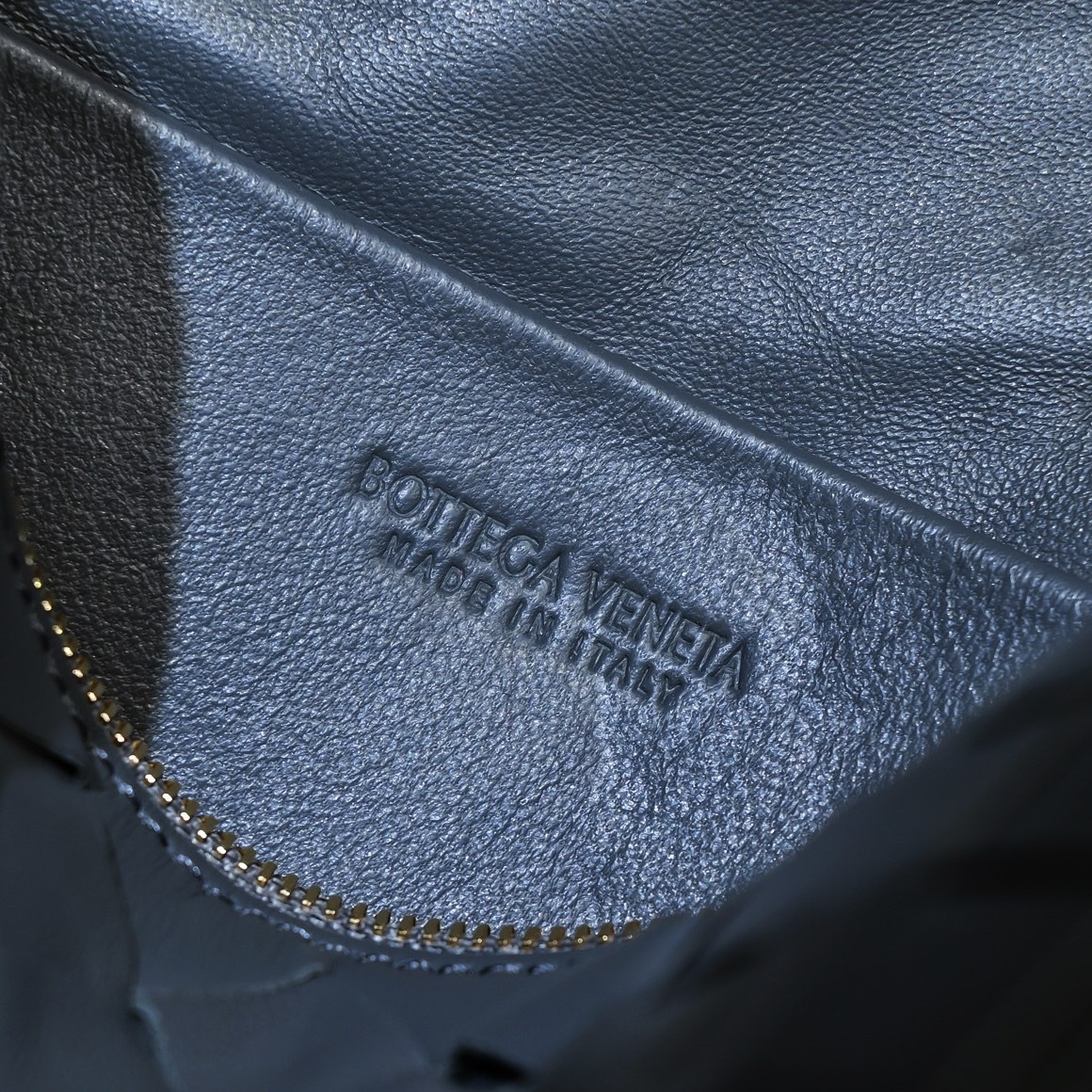 보테가베네타 숄더백