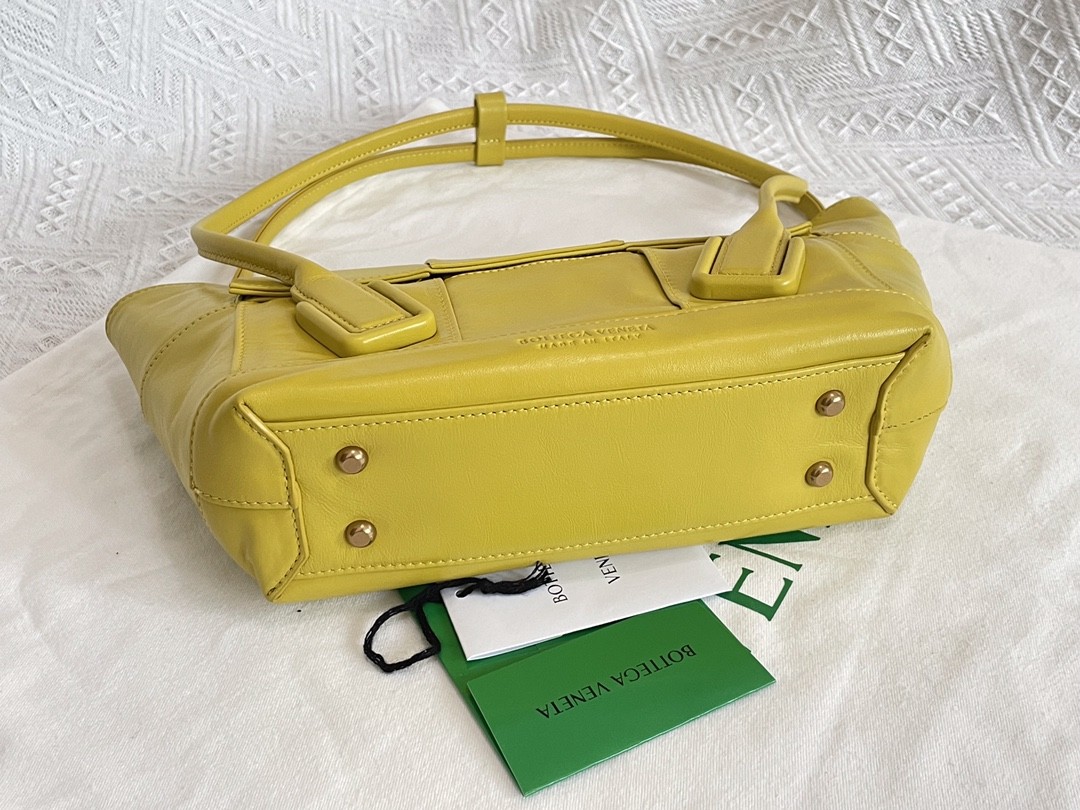 보테가베네타 아르코 스몰 토트백