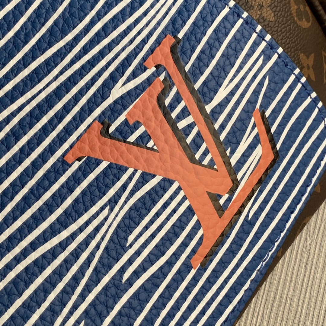 [LOUIS VUITTON-루이비통] 루이비통 키폴 반둘리에 50