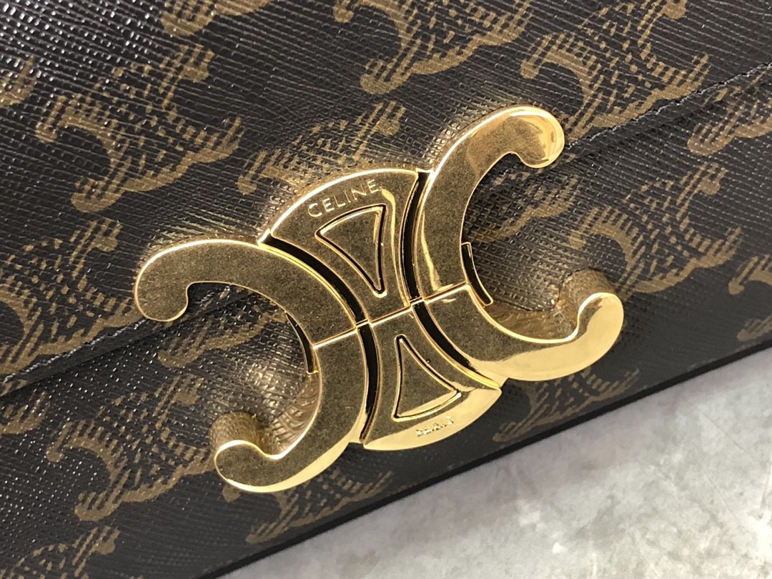 [CELINE-셀린느] 클로드 체인 숄더백 - 트리옹프 캔버스 탠  [백경]