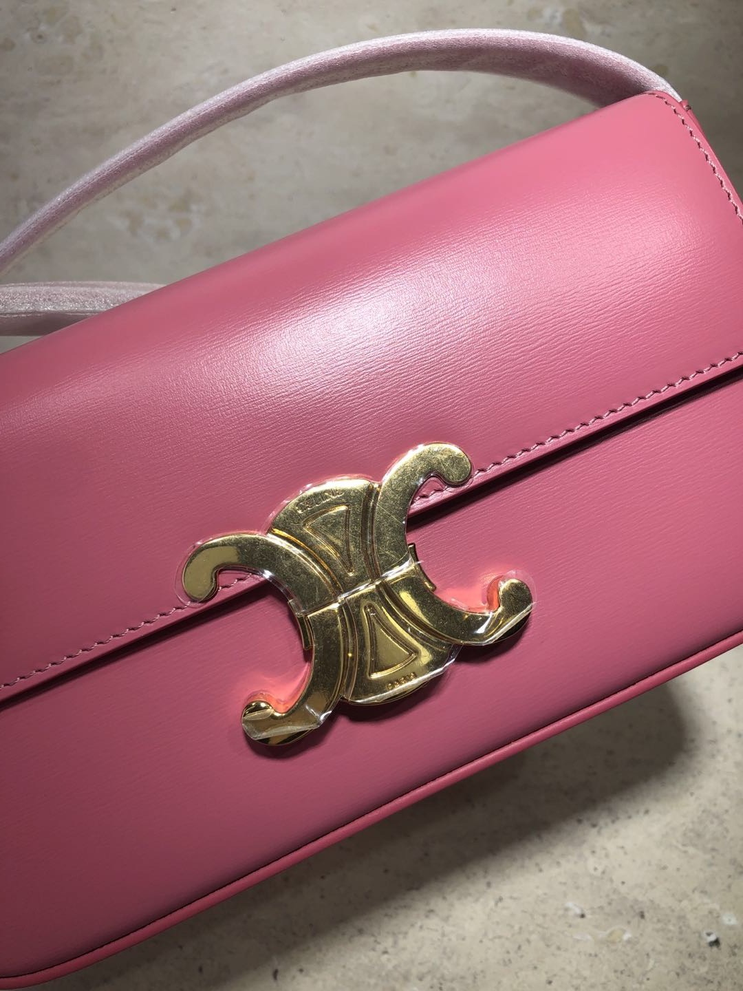 [CELINE-셀린느]  셀린느 샤이니 카프스킨 미니 숄더백 라이트 핑크