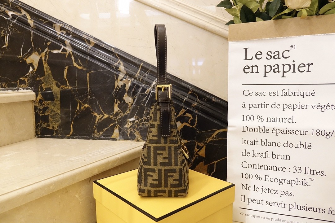 펜디 FENDI 빈티지 토트 백