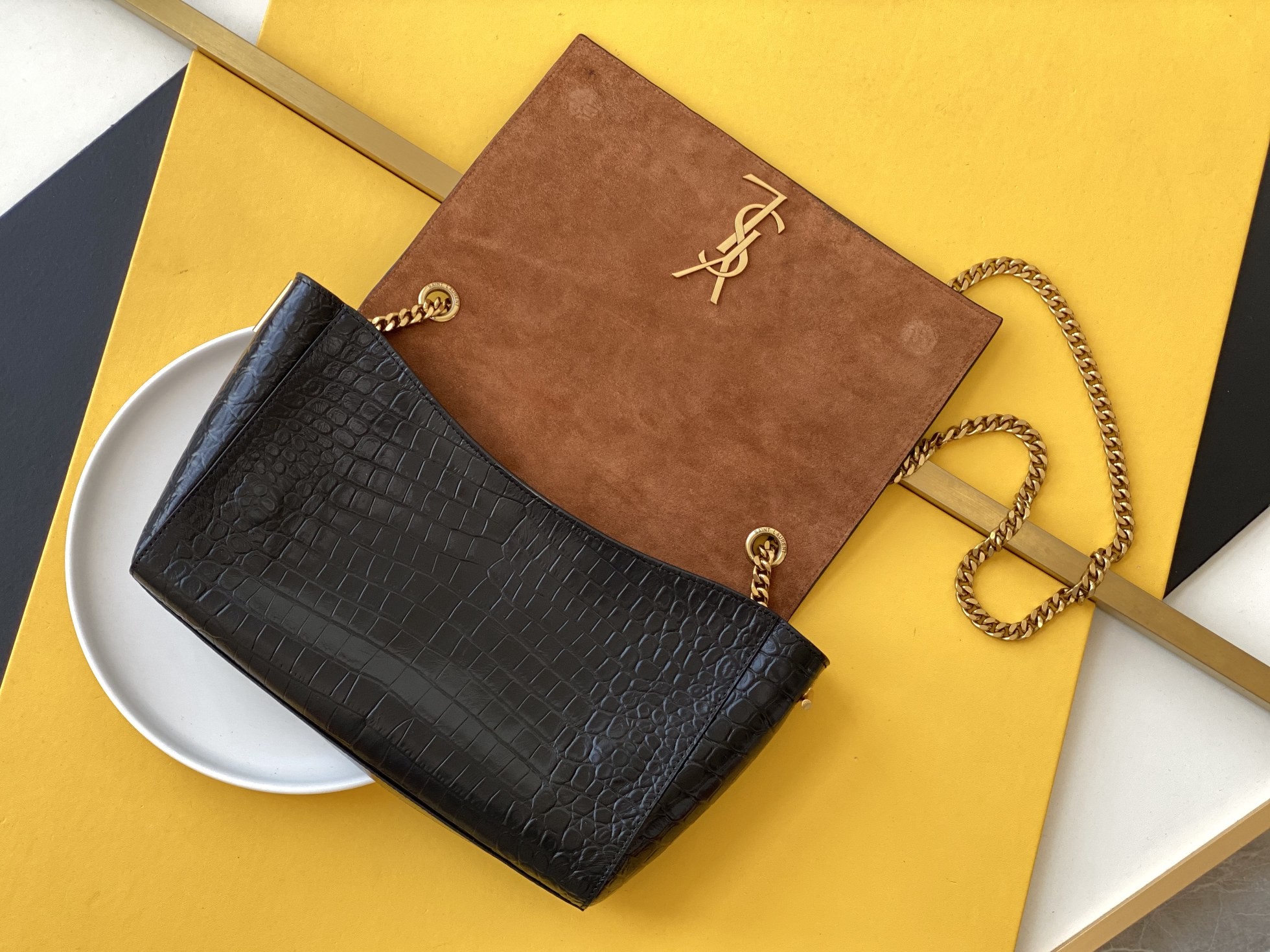 세인트로랑 리버시블 케이트백 (블랙/브라운)