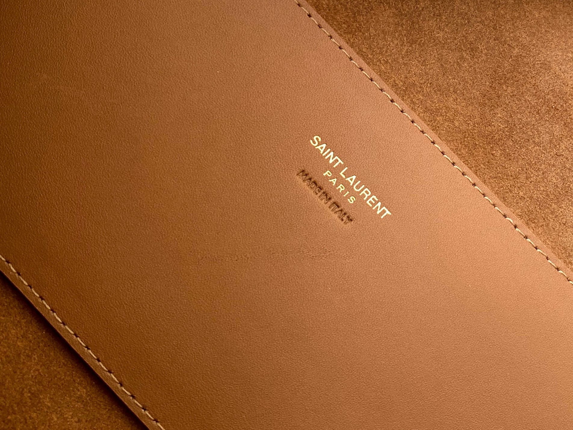 세인트로랑 리버시블 케이트백 (블랙/브라운)