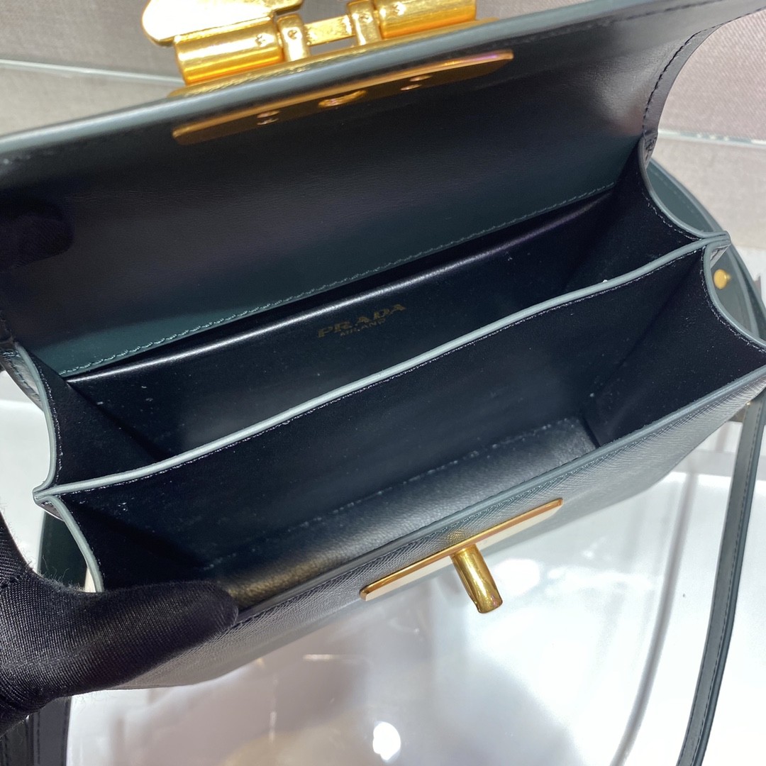 프라다 사피아노 심볼 숄더백