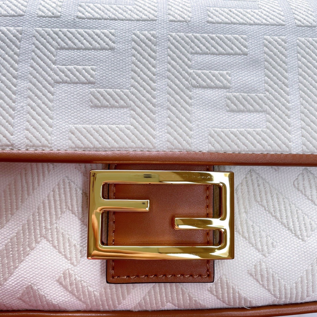 펜디 FENDI Bagutte 바게트 숄더 백