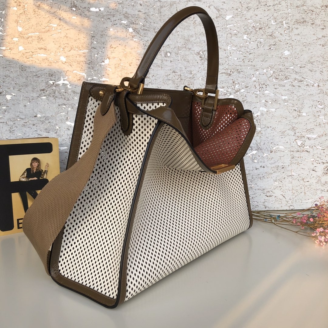 펜디 FENDI 피카부 토트 백