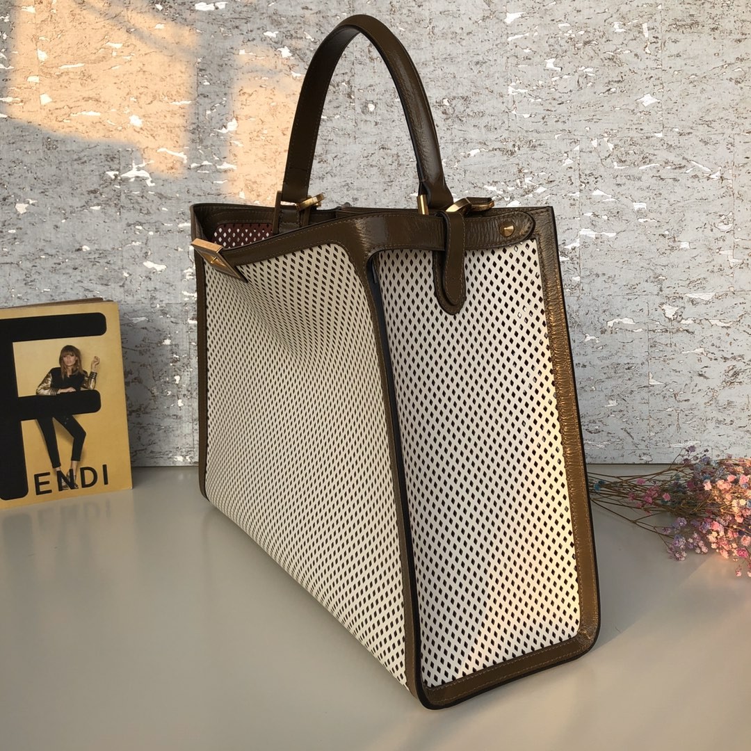 펜디 FENDI 피카부 토트 백