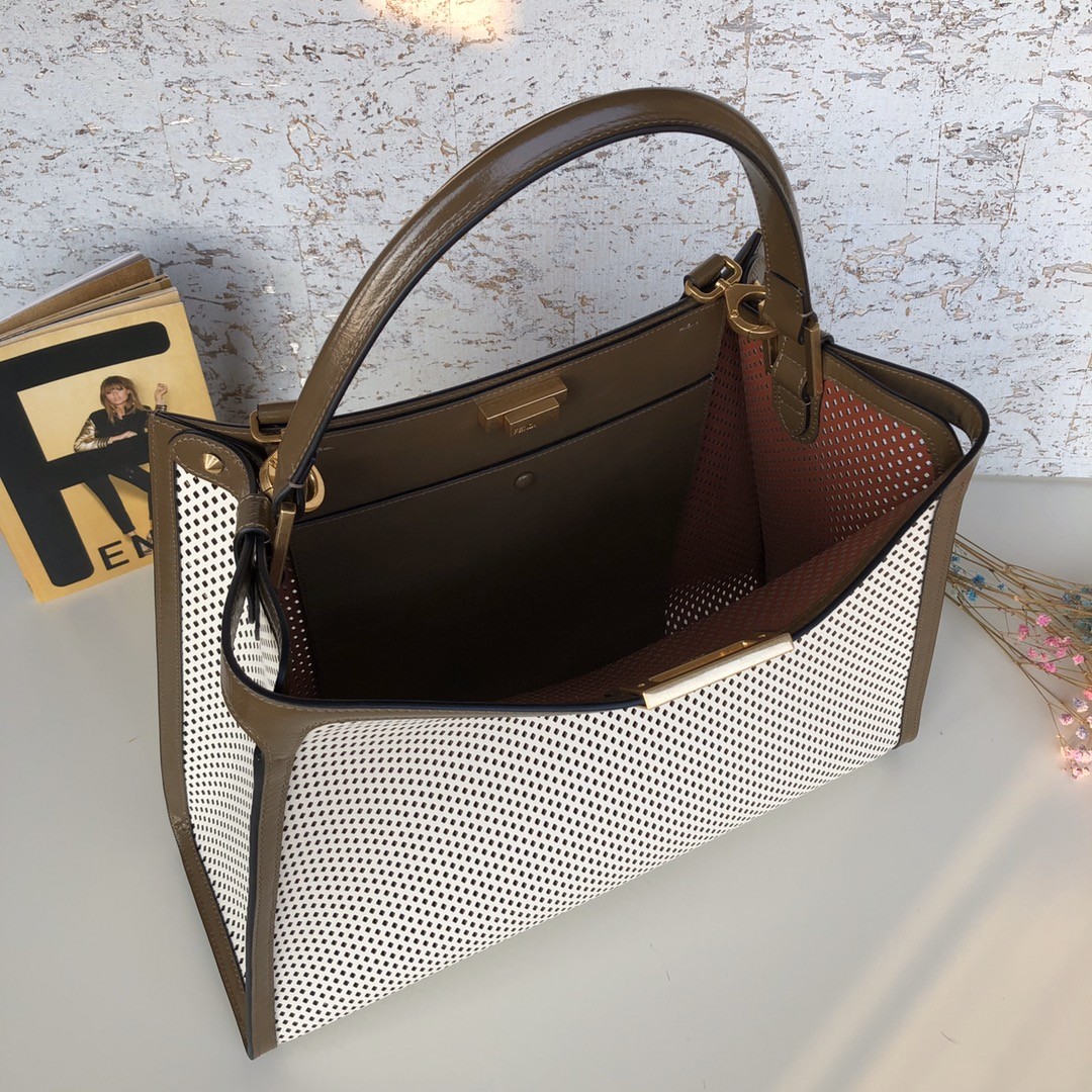 펜디 FENDI 피카부 토트 백