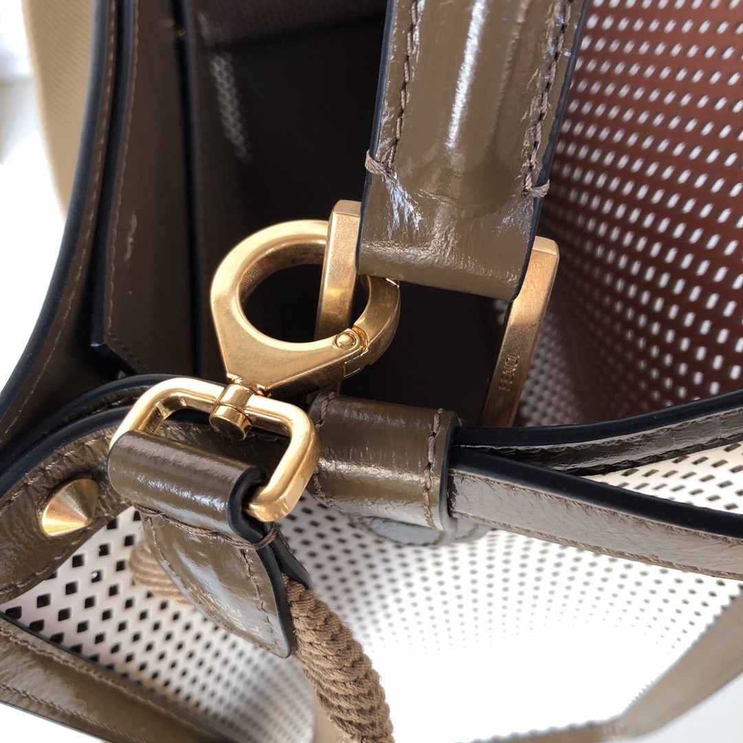 펜디 FENDI 피카부 토트 백