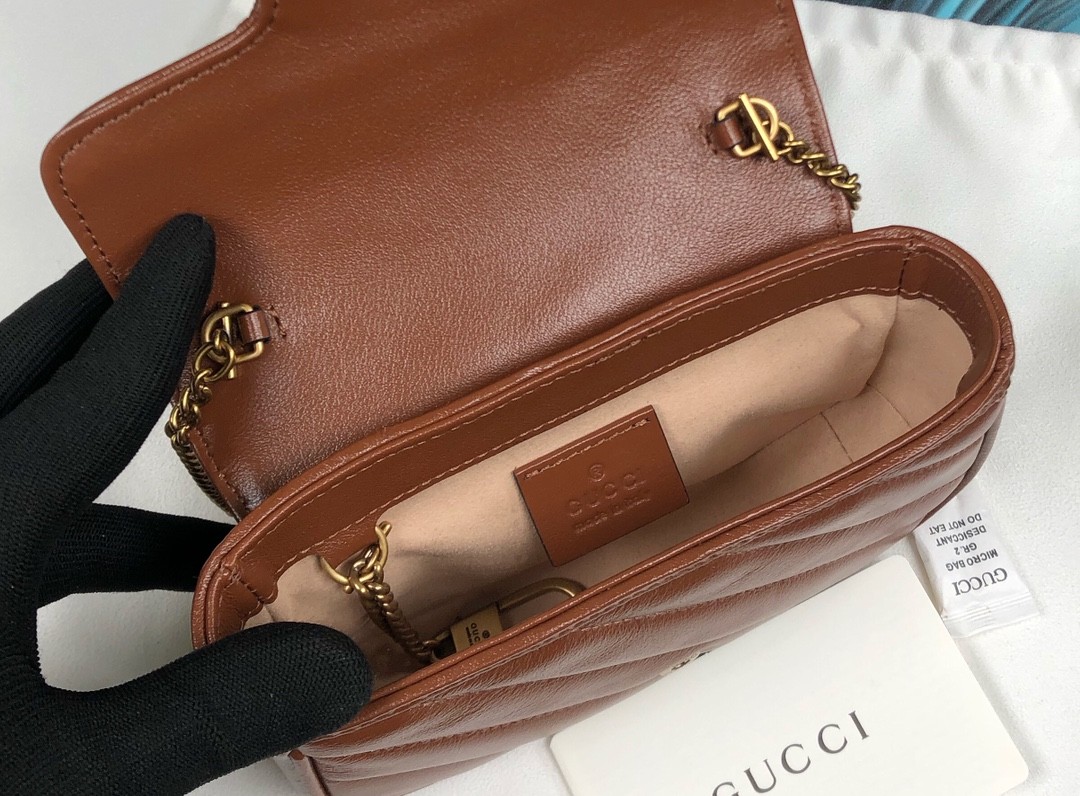 구찌 GUCCI GG 마몬트 마틀라세 가죽 슈퍼 미니 백