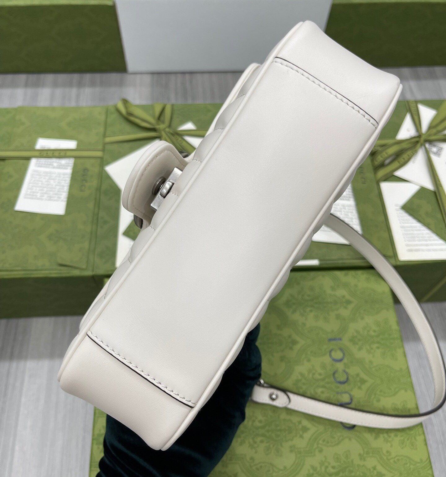 구찌 GUCCI 마틀라세 스몰 숄더 백