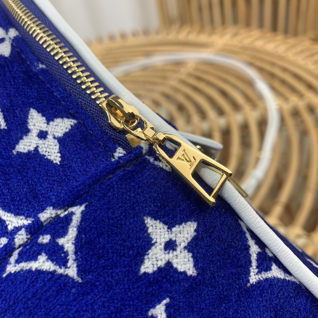 루이비통 LV Palm Springs 팜 스프링스 백 팩