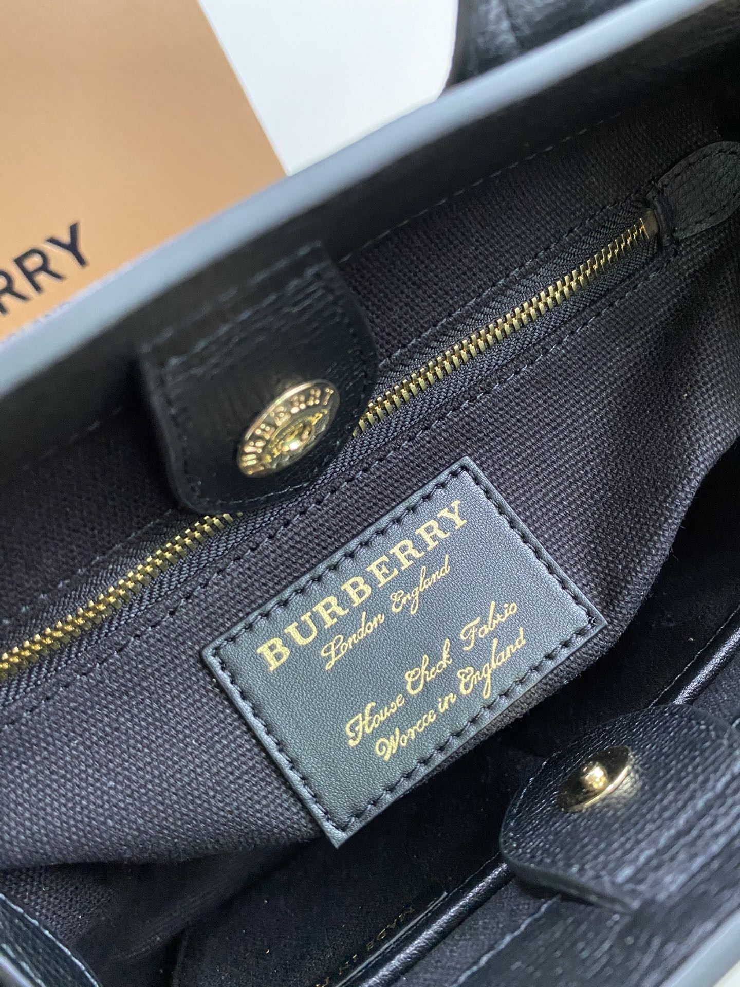 버버리 여성 토트 백