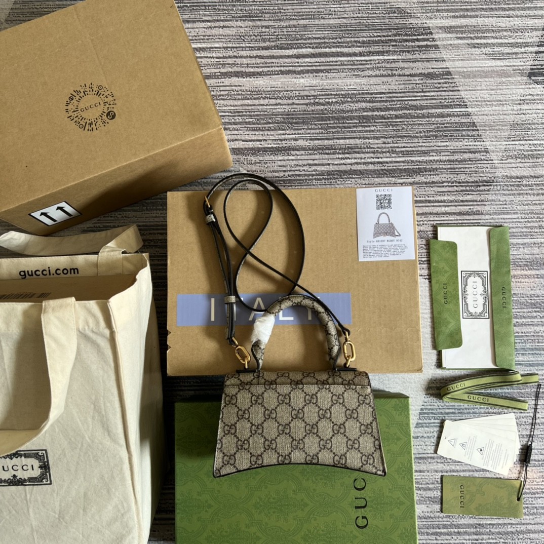 구찌 GUCCI x 발렌시아가 해커 프로젝트 미듐 네오 클래식백