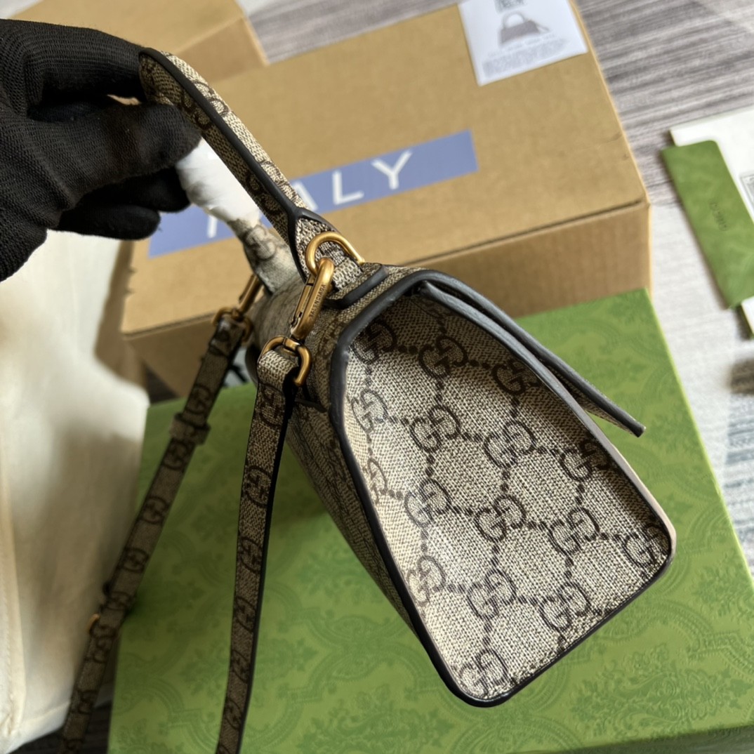 구찌 GUCCI x 발렌시아가 해커 프로젝트 미듐 네오 클래식백