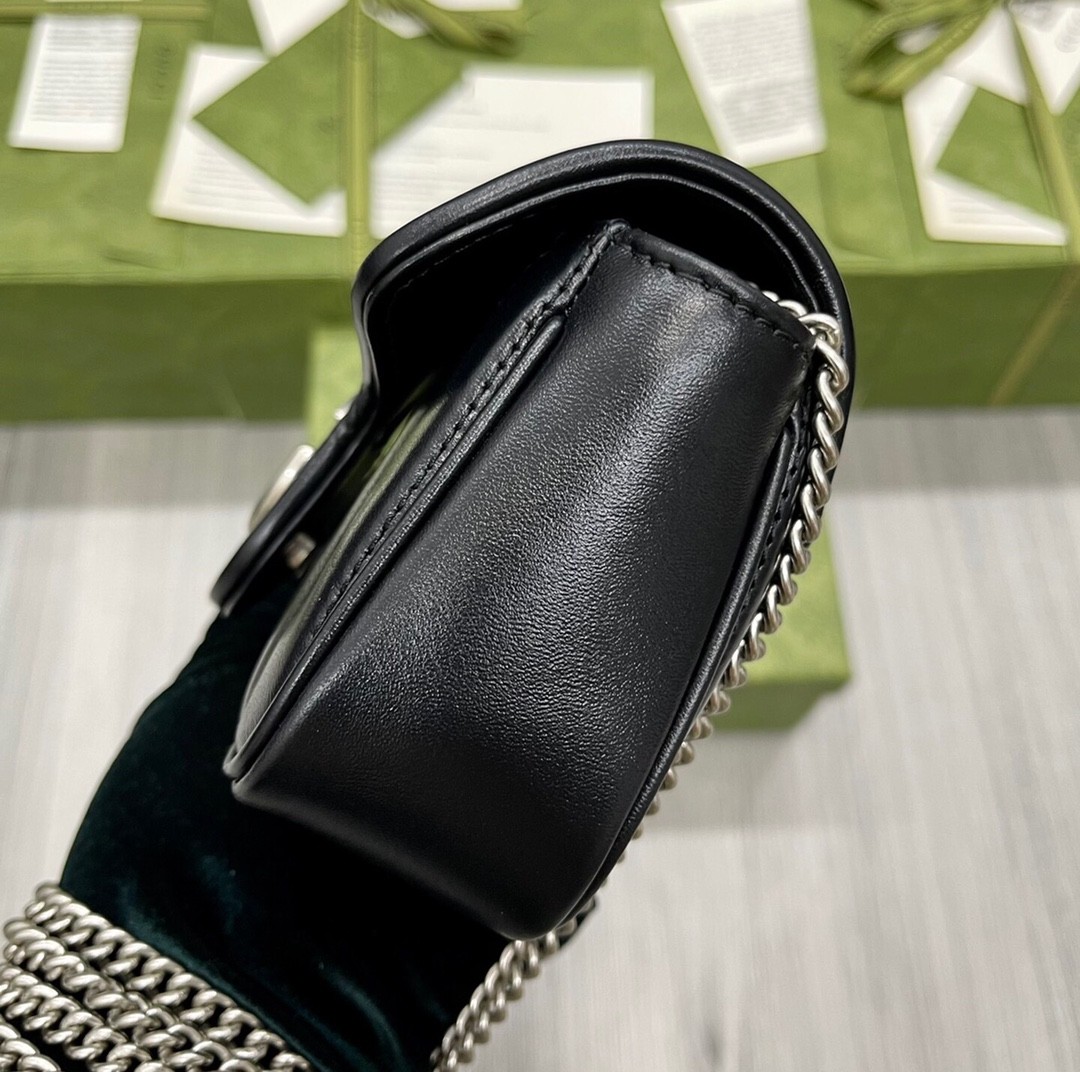 구찌 GUCCI 마몬트 마틀라세 슈퍼 미니 백