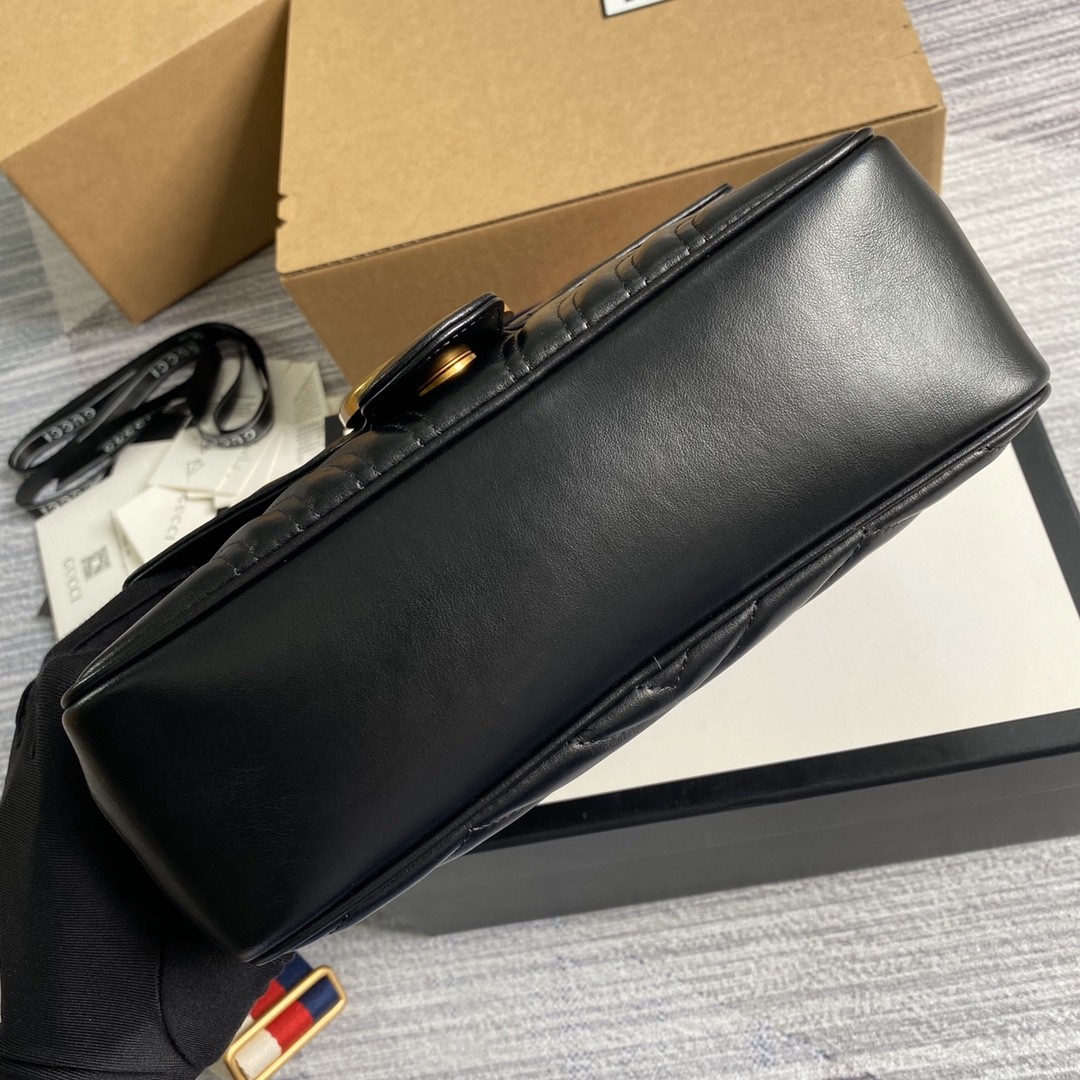 구찌 GUCCI GG 마몬트 마틀라세 탑핸들백