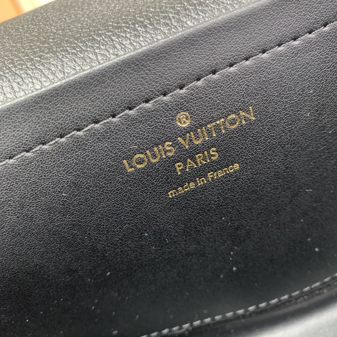 루이비통 LV Marceau 숄더 백