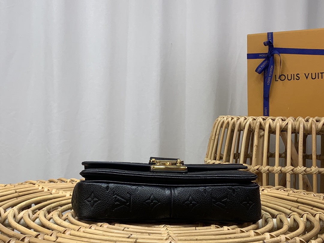 루이비통 LV Marceau 숄더 백