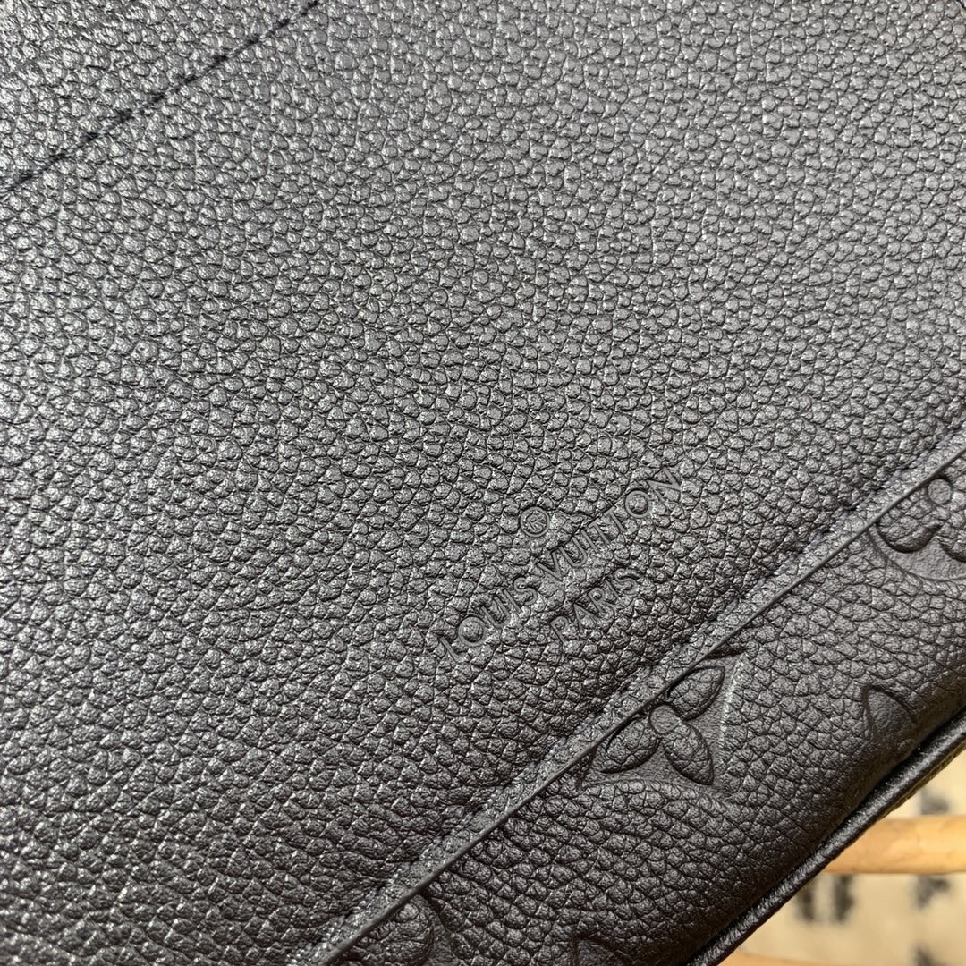 루이비통 LV Marceau 숄더 백