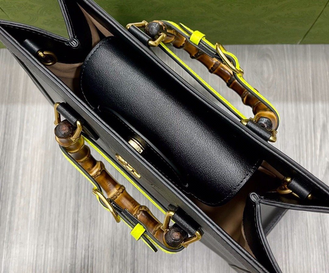 구찌 GUCCI 다이애나 스몰 토트 백